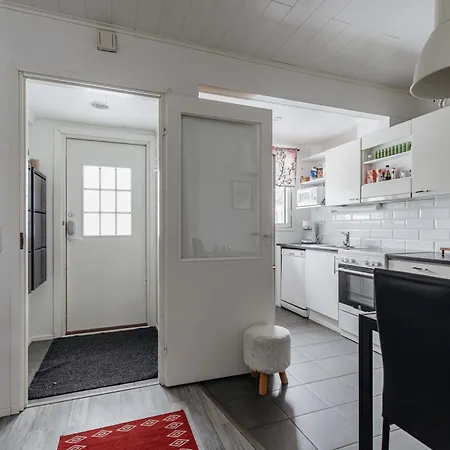 Apartment Heleenkatu 3 A 1 Oma Sauna Autokatos Omassa Pihassa *