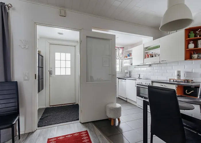 Appartement Heleenkatu 3 A 1 Oma Sauna Autokatos Omassa Pihassa *