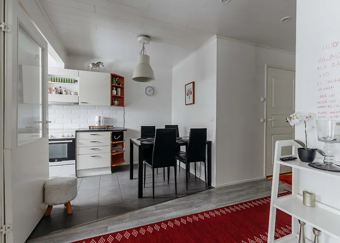 Heleenkatu 3 A 1 Oma Sauna Autokatos Omassa Pihassa *